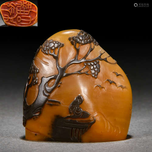 A Chinese Carved Tianhuang Seal