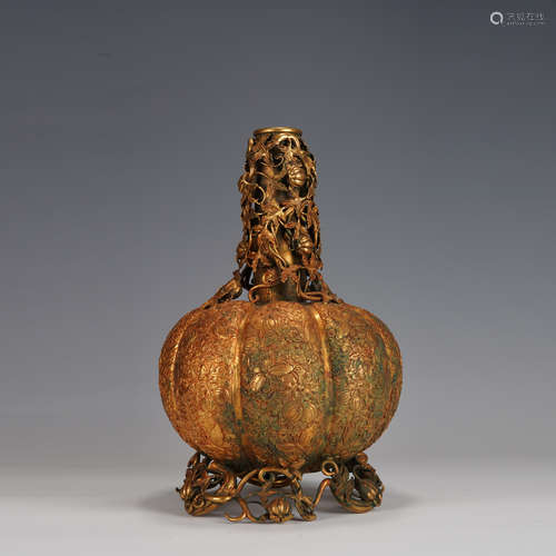 Gilt Bronze Gourd and Flower Pattern Tianqiu Vase