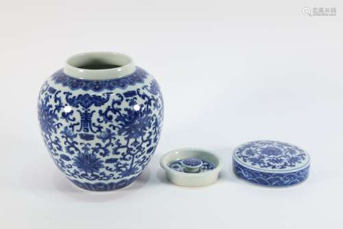 Blue and White Shou and Flower Pattern Porcelain Lid Pot