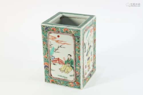 Famille Rose Drawing Character Pattern Porcelain  Brush Pot