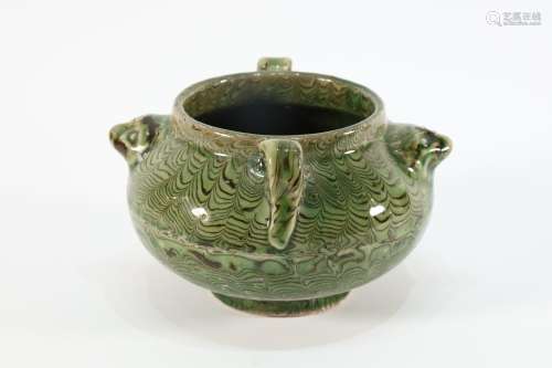 Green Base Porcelain Pot