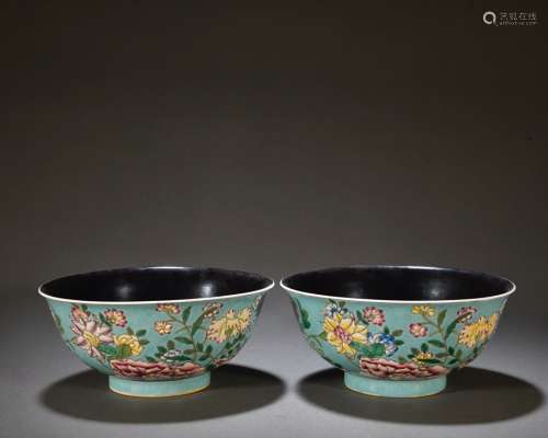 Pair of Flower Pattern Enamel Drawing Porcelain Bowl