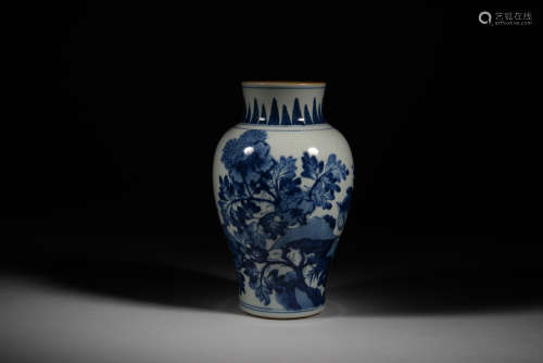 Blue and White Flower and Phoenix Pattern Porcelain Vase