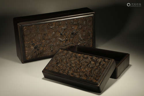 Pair of Red Sandalwood Carved Dragon Pattern Lid Box