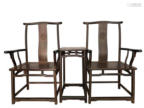 A PAIR OF ROSEWOOD 'OFFICIAL'S HAT' ARMCHAIRS