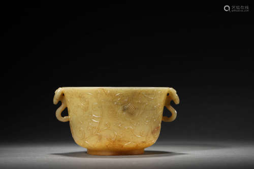 Beast Carved Double Ears Jade Cup
