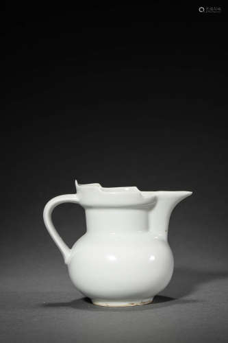 White Glaze Porcelain Mitre pot
