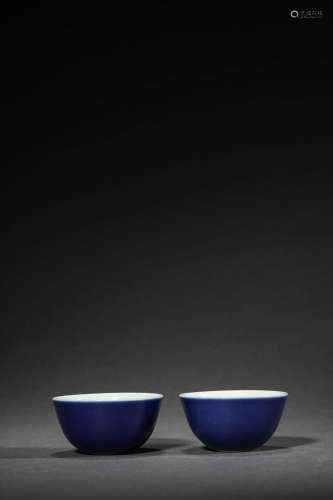 A Set of Blue Glaze Porcelain Cups