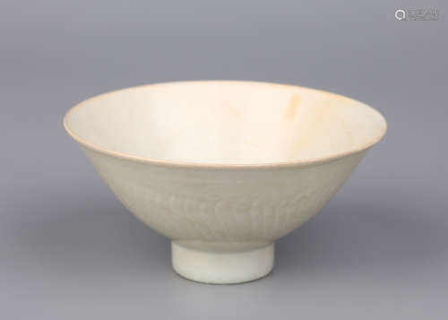 A Hutian White-Glazed Conical Bowl