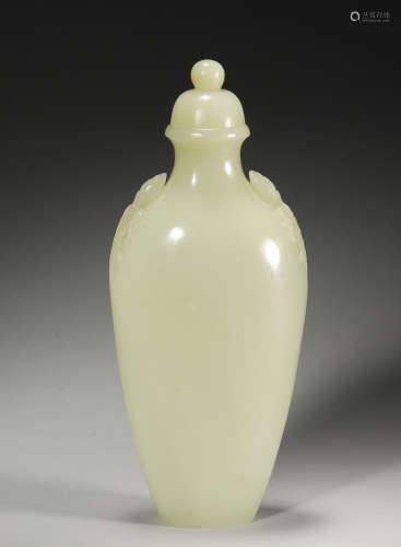 A White Jade Vase