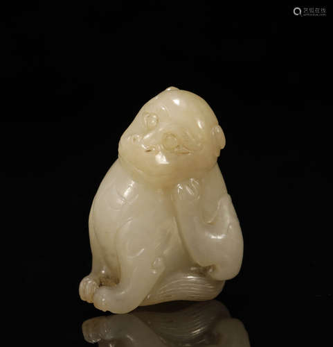 A HETIAN JADE AUSPICIOUS BEAST