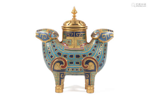 A CLOISONNE ENAMEL SHEEP-SHAPED ZUN