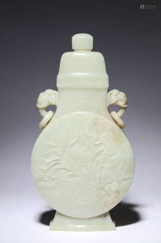 CARVED JADE LOTUS POND VASE