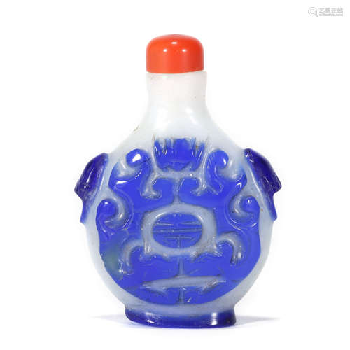 BLUE OVERLAY WHITE GLASSWARE SNUFF BOTTLE