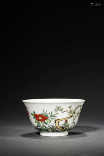 FLORAL PATTERN BOWL