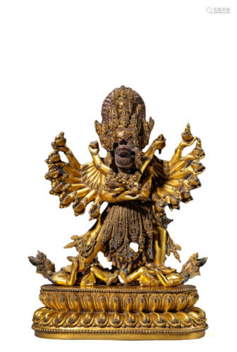 A GILT-BRONZE STATUE OF CHAKRASAMVARA