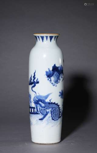 A BLUE AND WHITE SLEEVE VASE