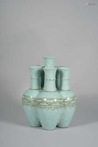 A TURQUOISE-GROUND SIX-NECKED VASE