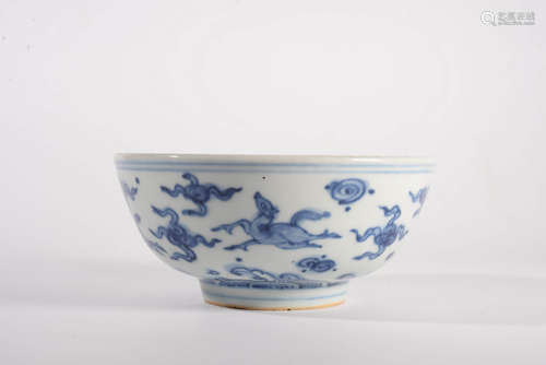 A BLUE AND WHITE BOWL