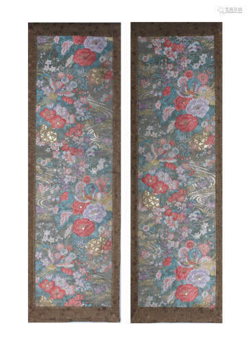 A PAIR OF EMBROIDERED ‘LANDSCAPE' PANEL,QING DYNASTY