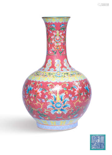 A RUBY-GROUND YANGCAI VASE,MARK AND PERIOD OF QIANLONG