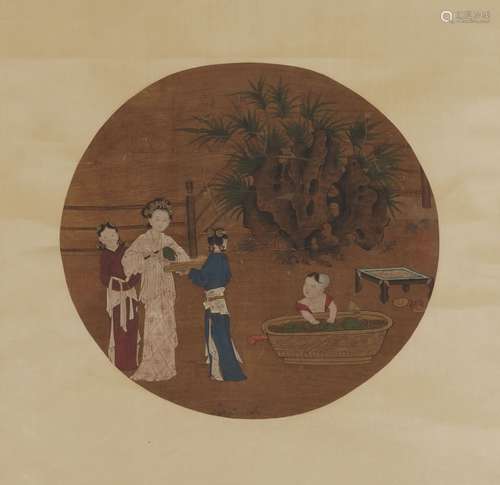 A CHINESE FIGURE PAINTING ON SILK, HANGING SCROLL, ANONYMOUS