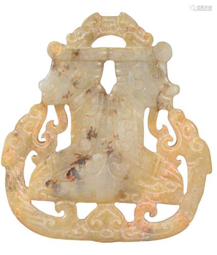 A JADE FIGURE PENDANT