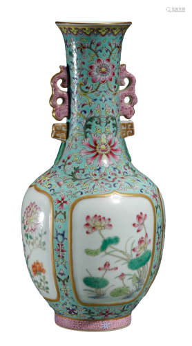 A FAMILLE-ROSE TURQUOISE-GROUND FLOWERS BOTTLE