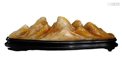 A TIANHUANG MOUNTAIN-FORM BRUSH REST