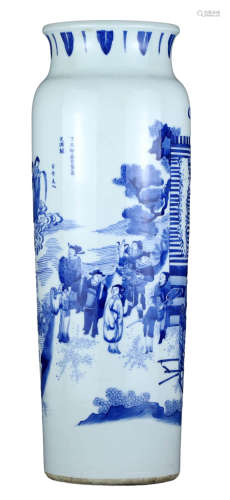 A BLUE AND WHITE FIGURES SLEEVE VASE