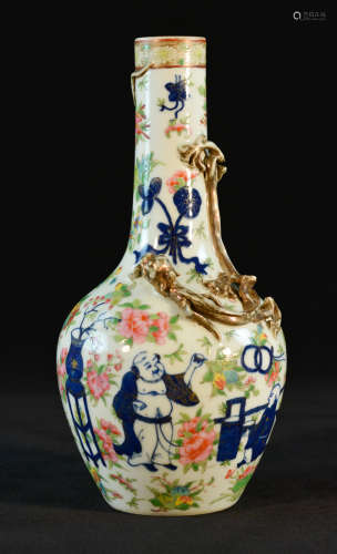 Chinese Export Porcelain Vase - Immortal and Dragon