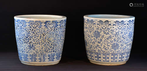 Large Pair Chinese Blue White Porcelain Planter