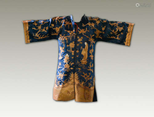 Chinese Lady Embroidery Robe with Kuanyin