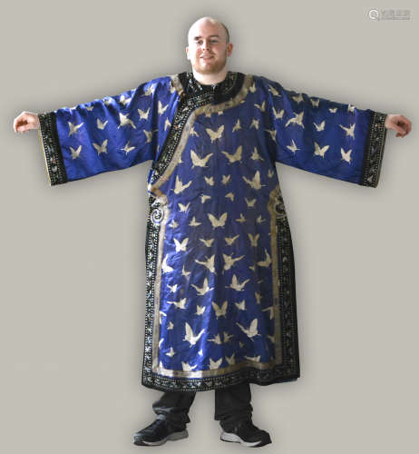 Chinese Blue Embroidery Robe with Butterfly