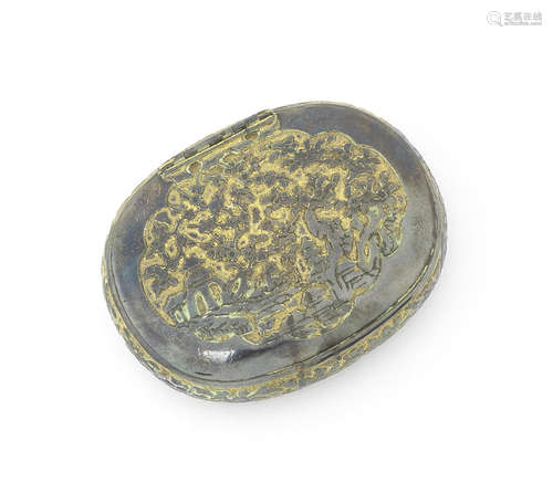 A 'sawasa' oval snuff box.  18th century