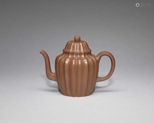 A Yixing teapot and cover