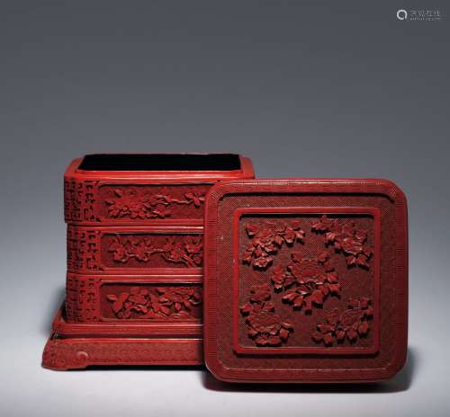 清中期 剔红富贵牡丹四重盒