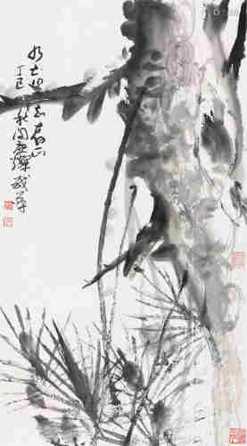 闵庚灿丁巳（1977年）作 松 立轴 水墨纸本