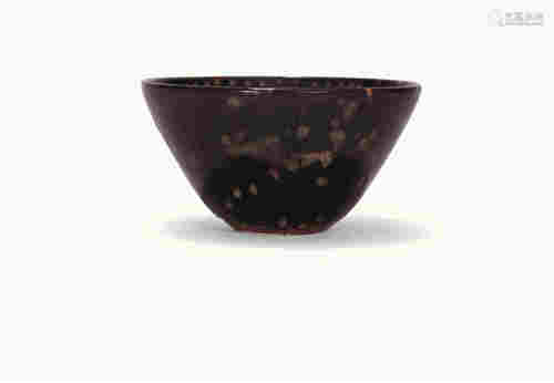 南宋 吉州窑 黑釉鹿皮斑茶碗