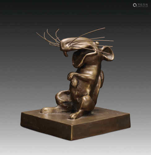 黄永玉 2002年作 鼠 铜 雕塑