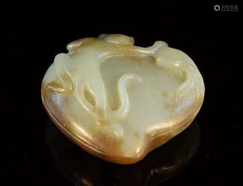 Chinese Nephrite Jade Peach Box