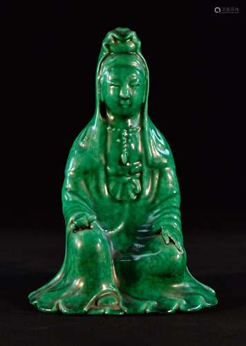 Chinese Green Crackle Glazed Porcelain Kaunyin