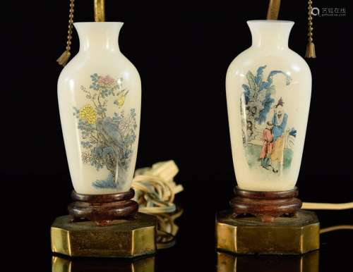 Pair Chinese Peking Glass Vases