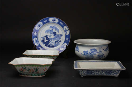 Antique  Chinese B/W and Famille Rose Articles