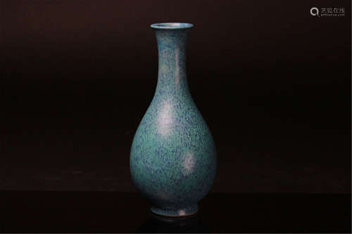 Antique Chinese Porcelain Vase