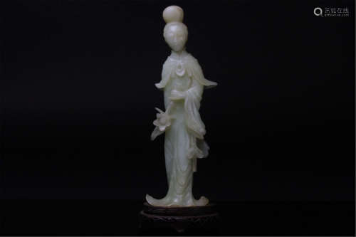 Antique Chinese Beauty Figure