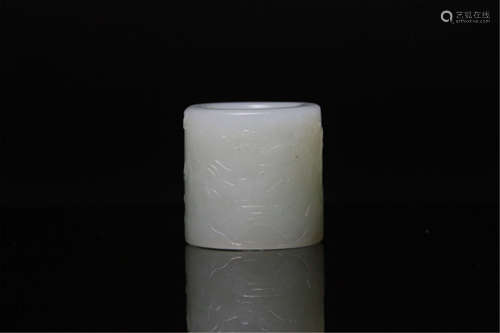 Vintage Chinese White Jade Thumb Ring