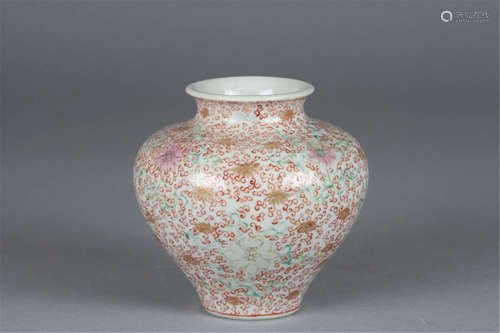 Antique chinese Famille Rose Jar