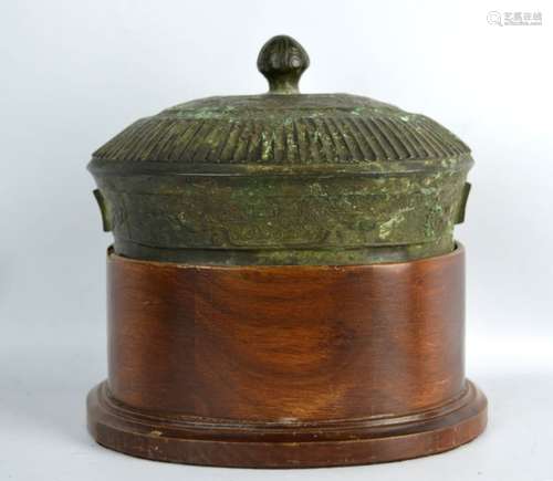 Shang or Zhou Chinese Bronze Cover on Stand