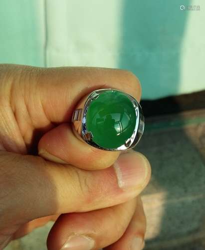 Large 21ct Icy Bright Green Jadeite Diamond Ring